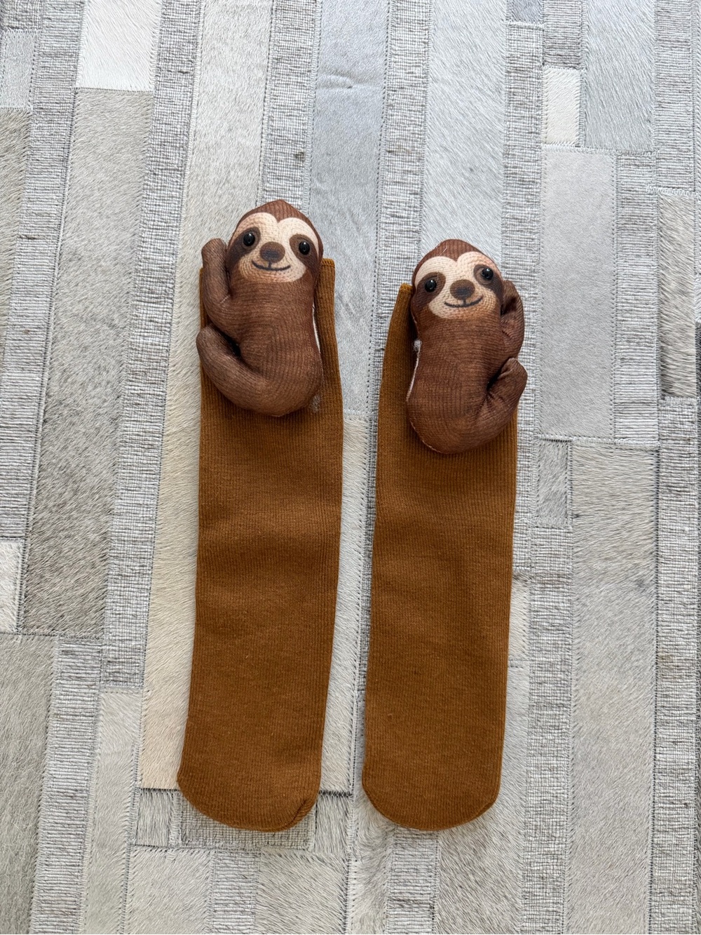 Fun sloth socks 🦥